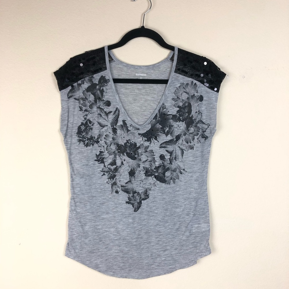 EXPRESS WOMEN’S GRAY V-NECK WITH BLACK SPARKLE